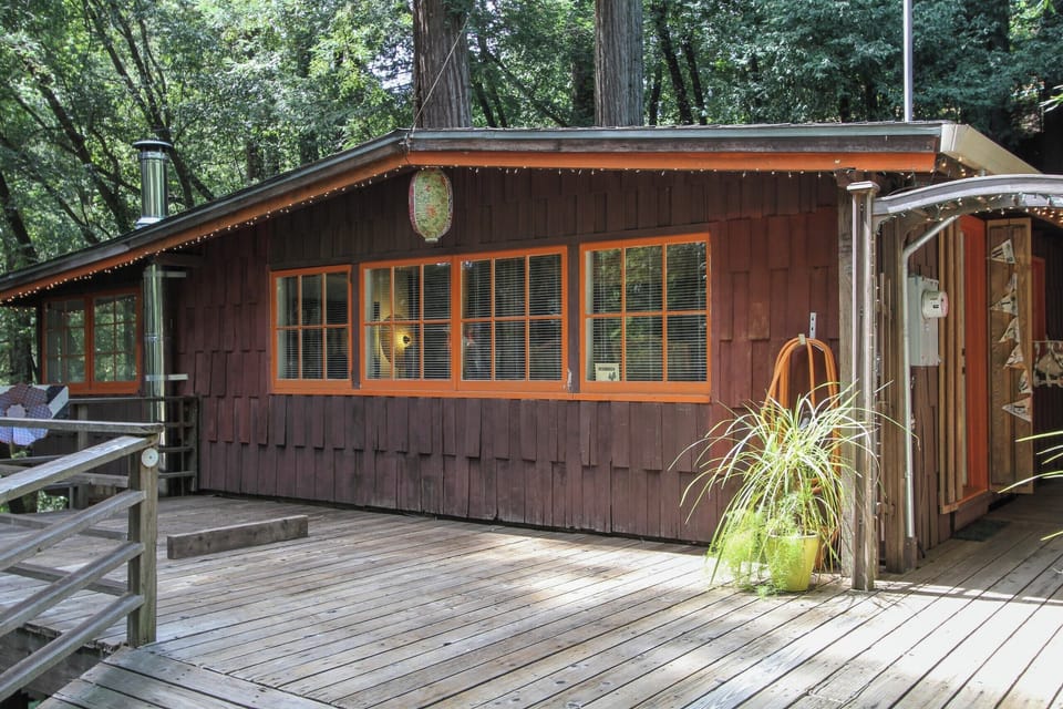 Front deck