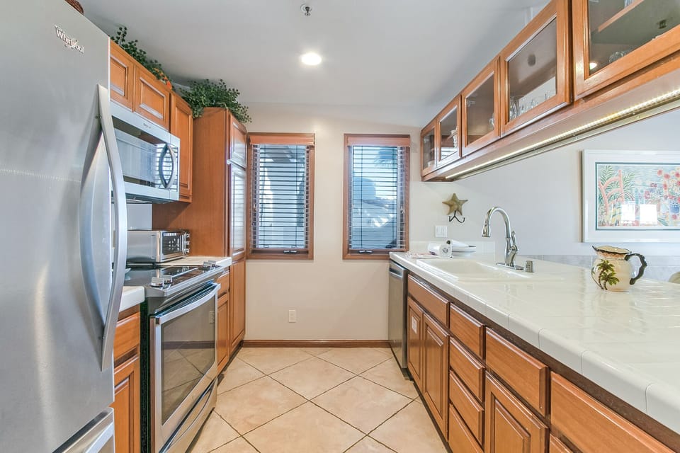 H892 - Kitchen