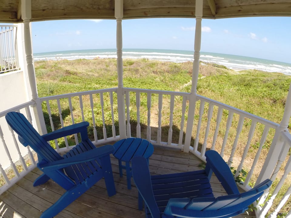 2nd Floor Gazebo
