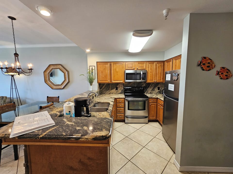 Fully equipped kitchen