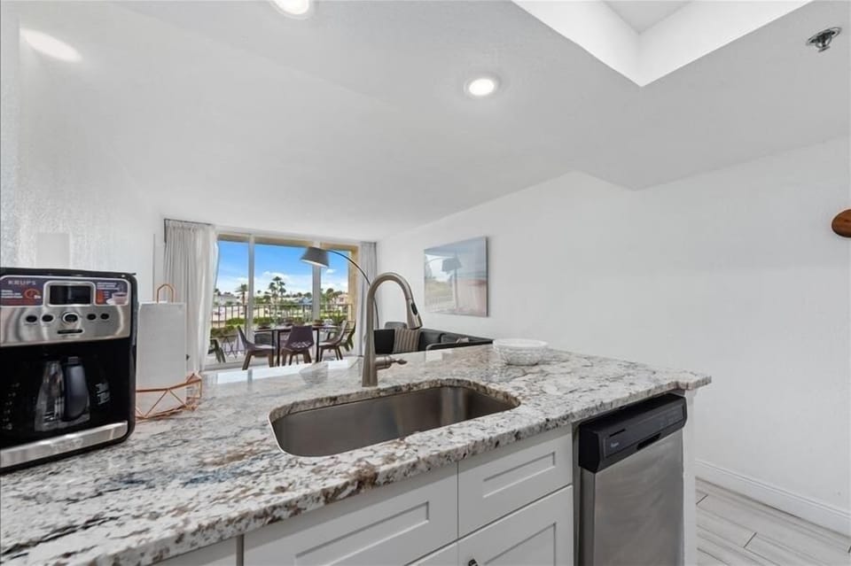 212 kitchen
