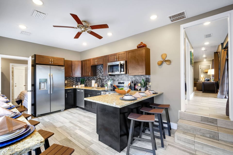 Open Kitchen for Easy Entertaining