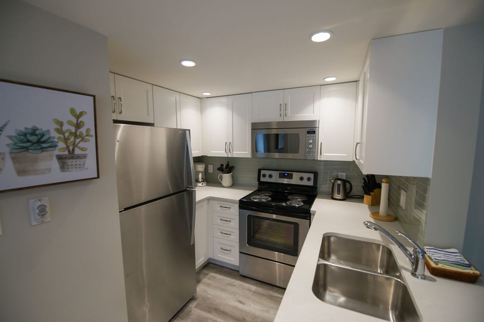 Fully equipped kitchen