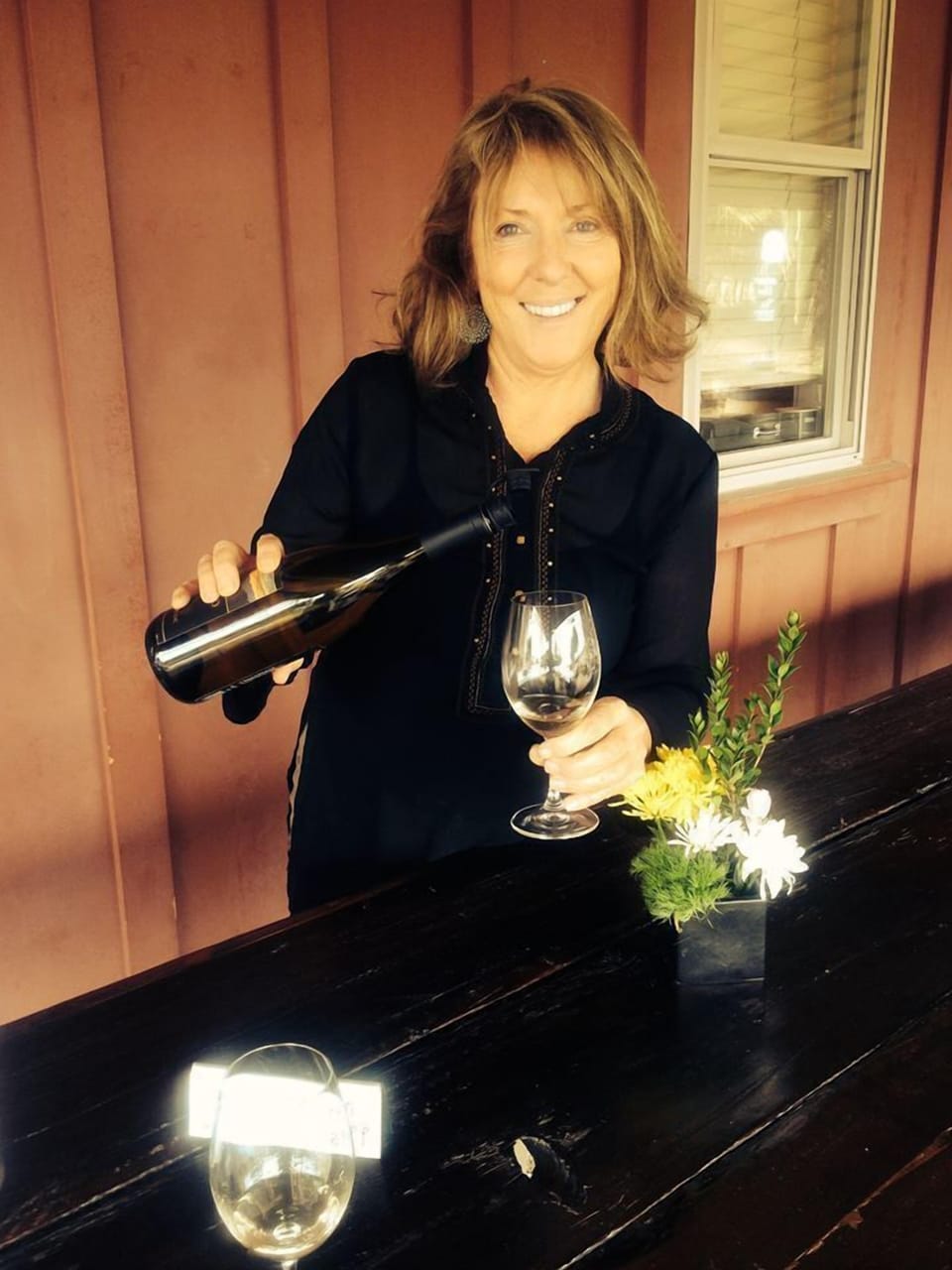 Explore the  Redwood Wine Tasting room at the Totem Market & gift near Park Gate