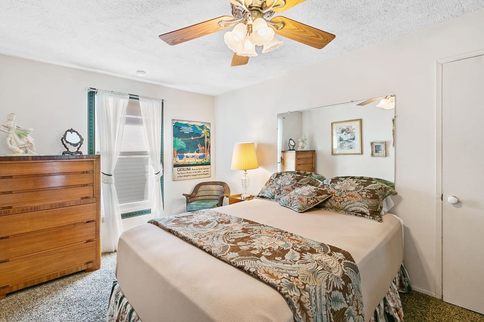 216WC - Bedroom 2