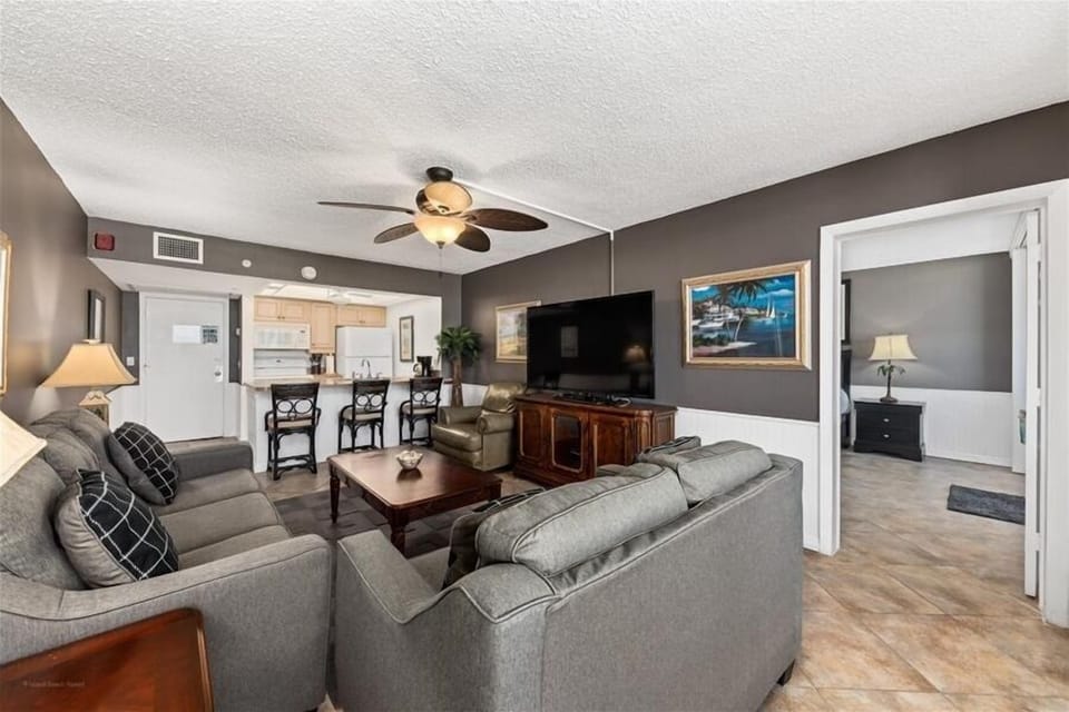 413 Living Room