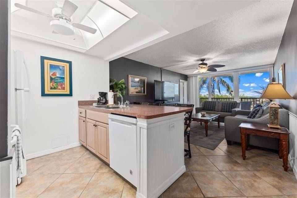 413 Kitchen