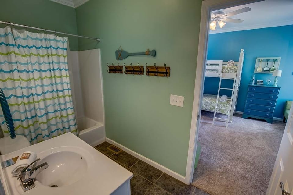 Bottom-Level shared Jack and Jill Bathroom