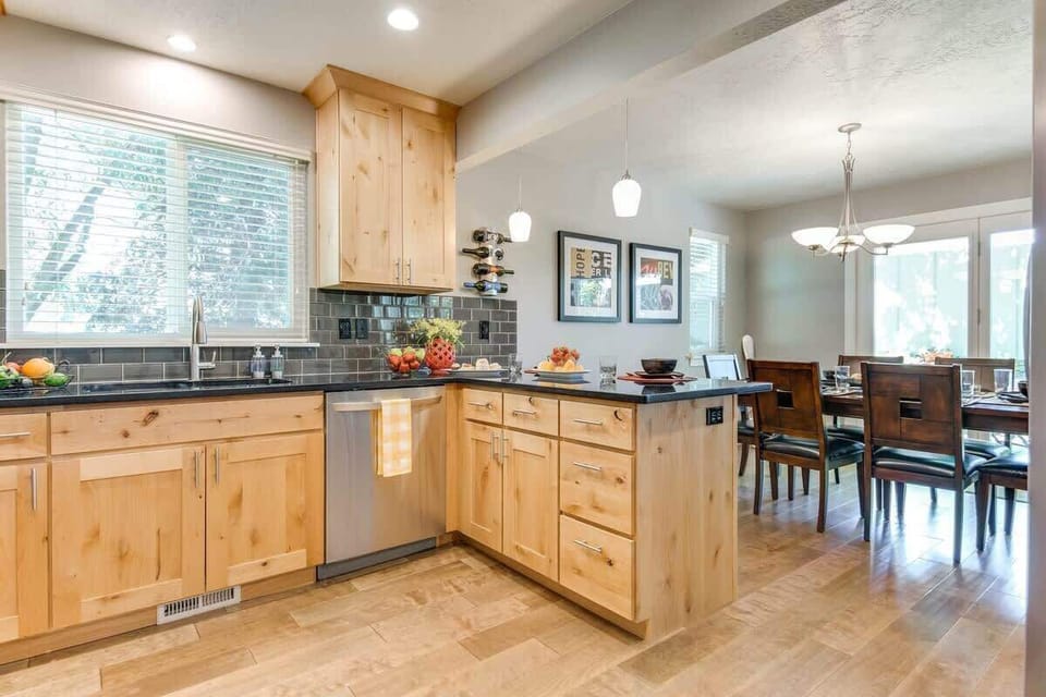 Beautifully remodeled modern home with gorgeous kitchen