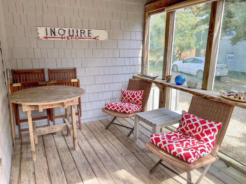 Screened Porch