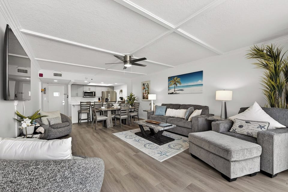 301 LIVING ROOM