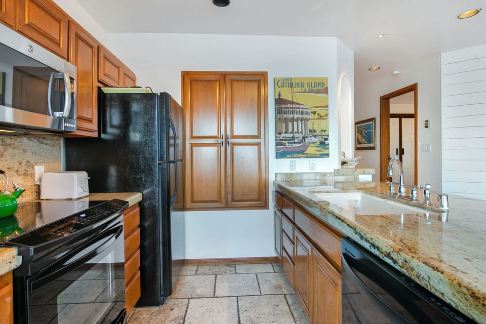 H177 - Kitchen