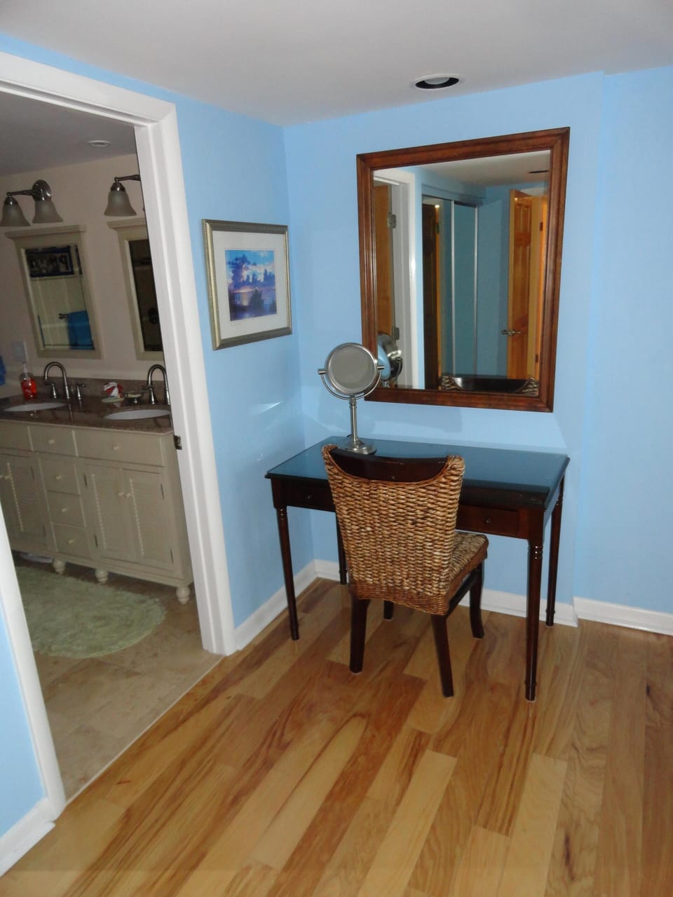 desk/dressing table in master bedroom
