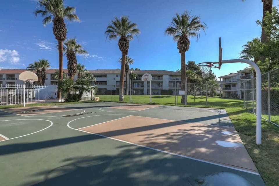 Sport court