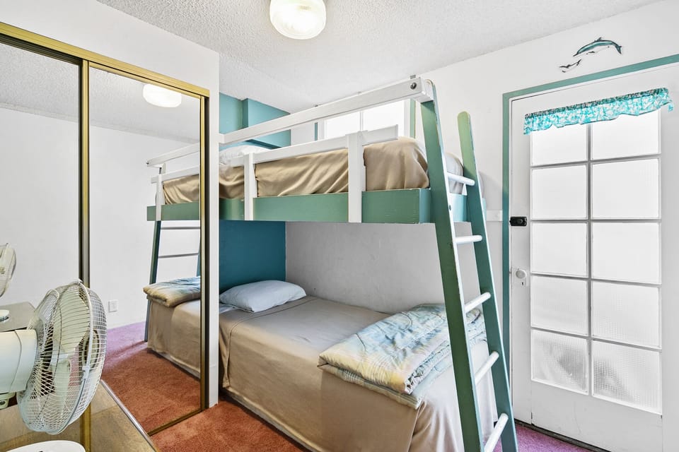 216WA - Bedroom 2