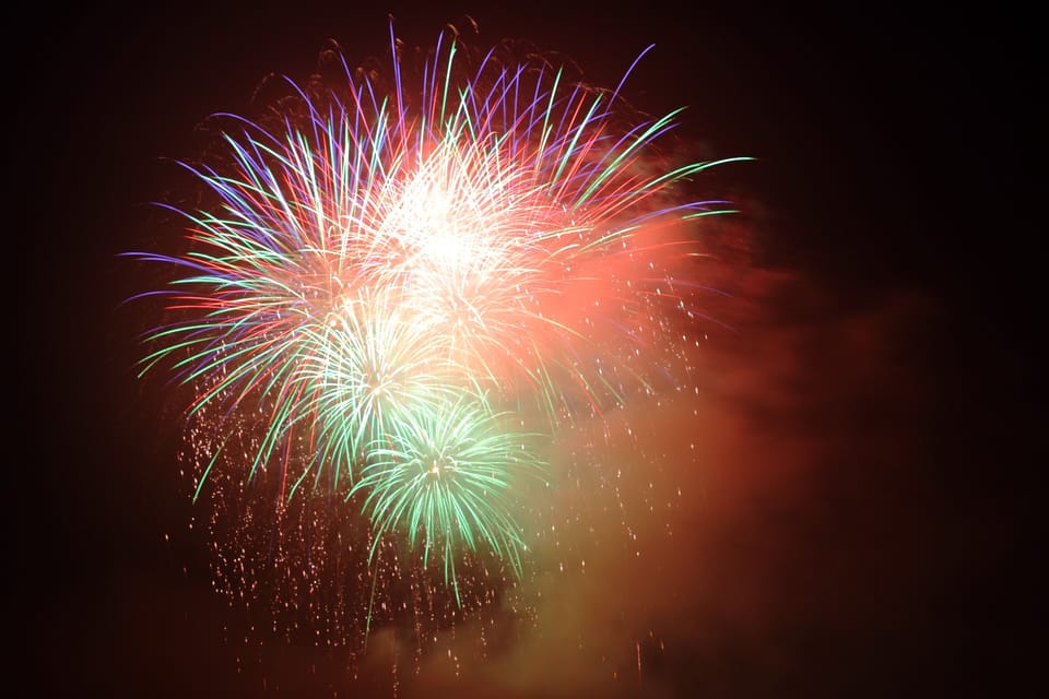 Free Thurs. p.m. fireworks late June to mid August.