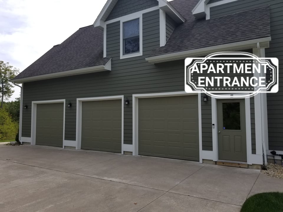 apt entrance