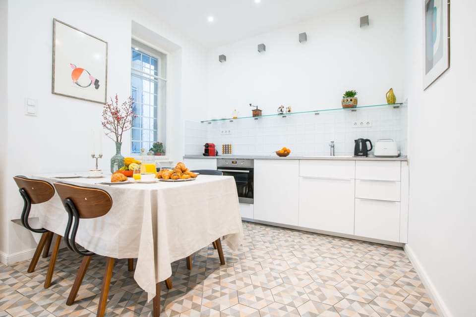 Fully equipped kitchen