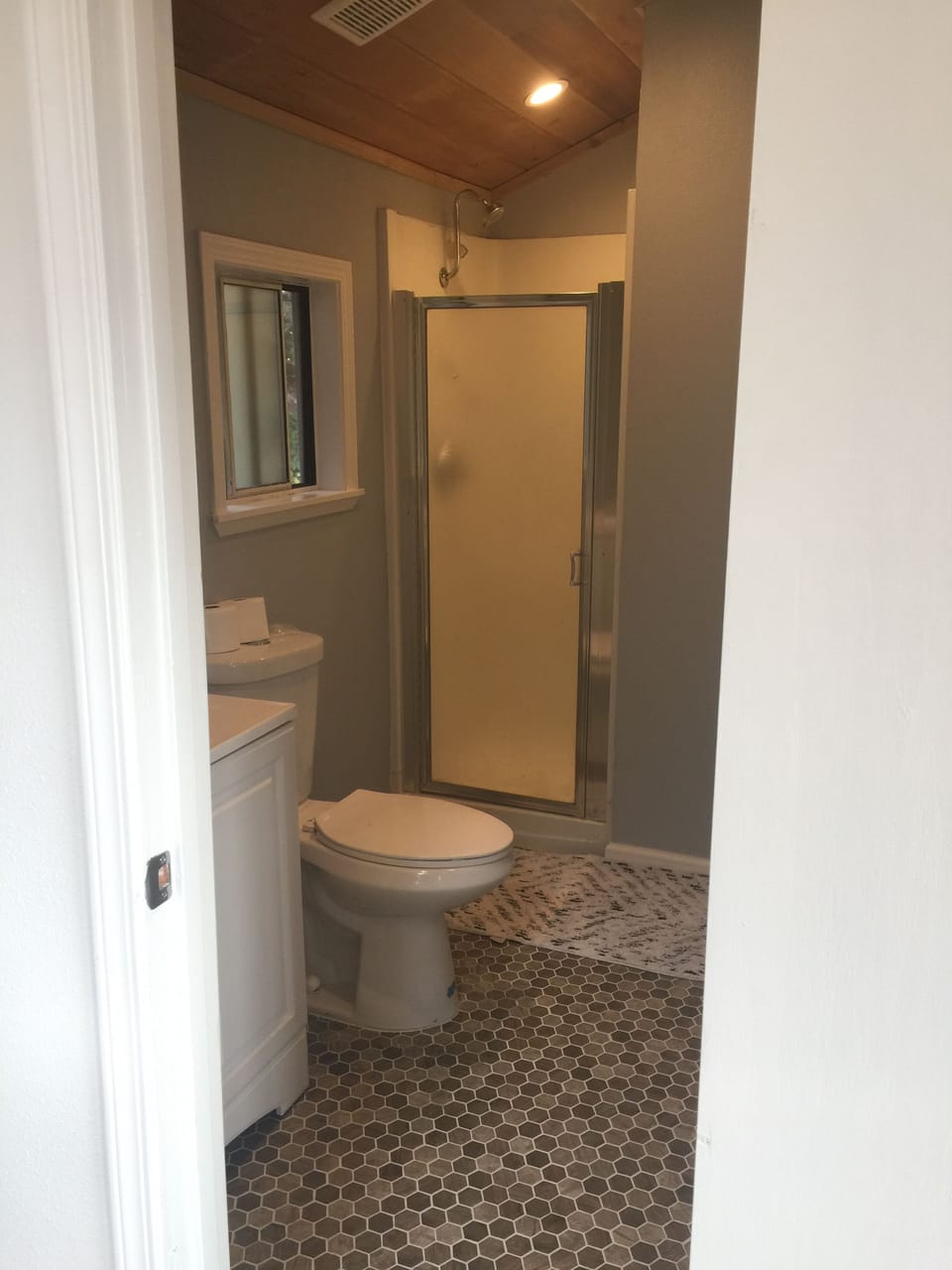 Upstairs bathroom