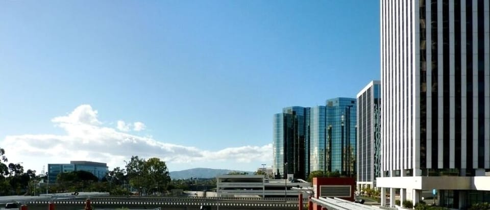 Views! Both bedrooms can see to Palos Verdes/Terminal Island Bridge