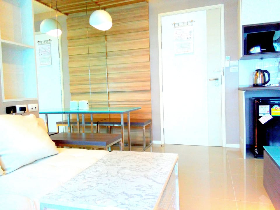 Lumpini Jomtien Park Beach  High Floor