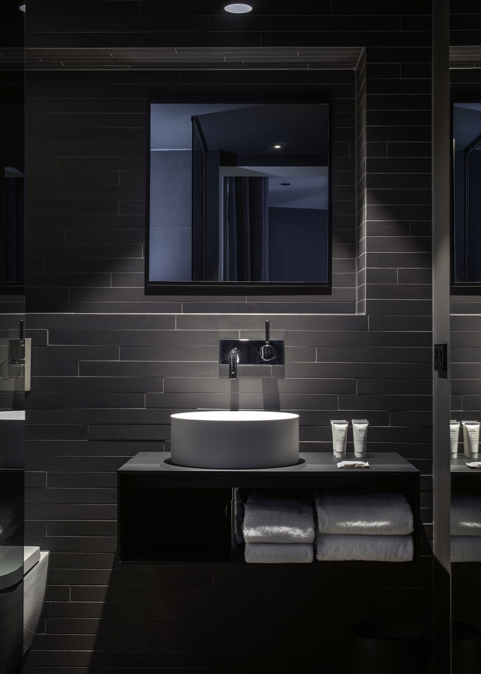 Junior Suite | Bathroom sink