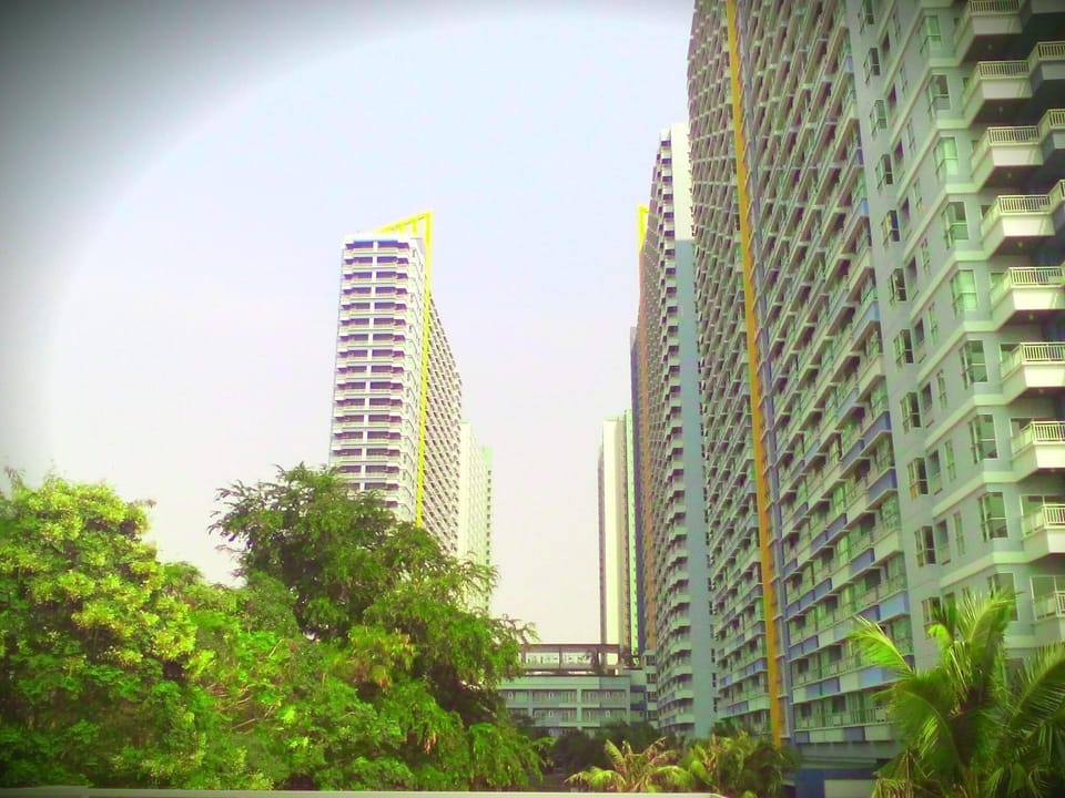 Lumpini Jomtien Seaview  High Floor 