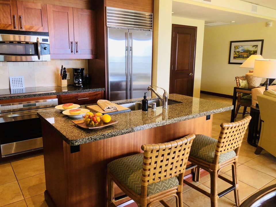 Kitchen and island 