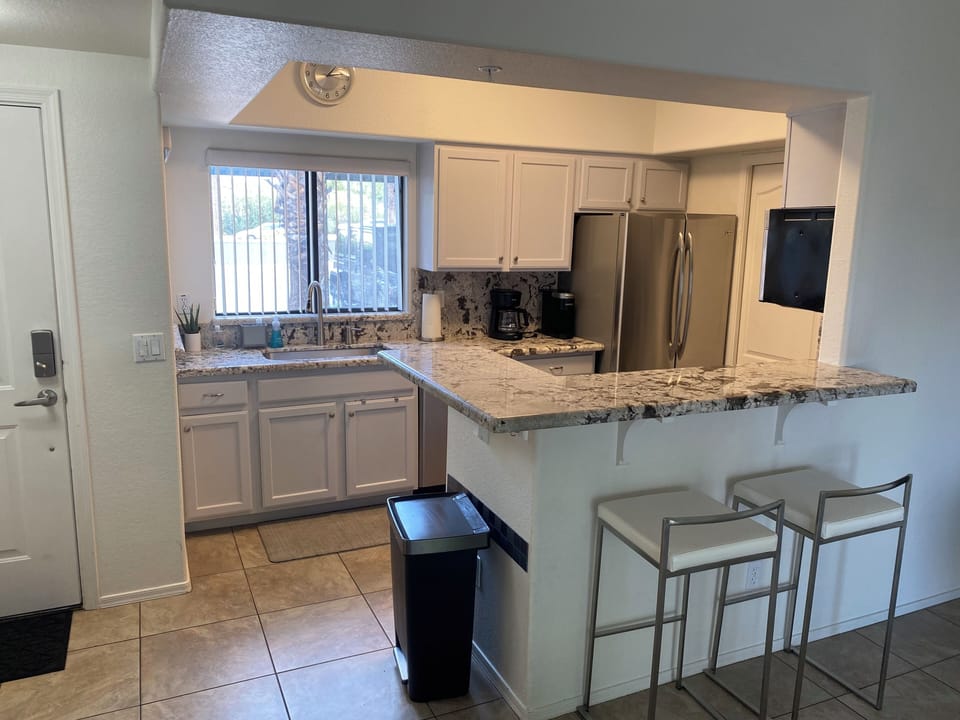 Kitchen and Bar area