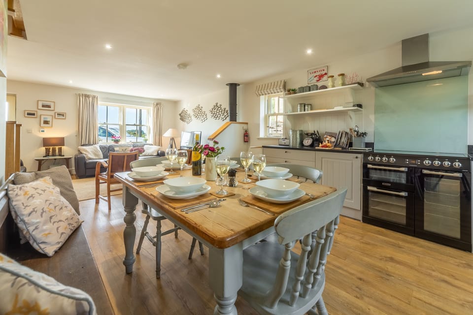 Ground floor: Open plan Kitchen / dining area