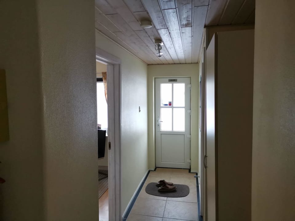 Comfort Double or Twin Room, 2 Twin Beds, Non Smoking, Courtyard View | Premium bedding, desk, blackout drapes, soundproofing