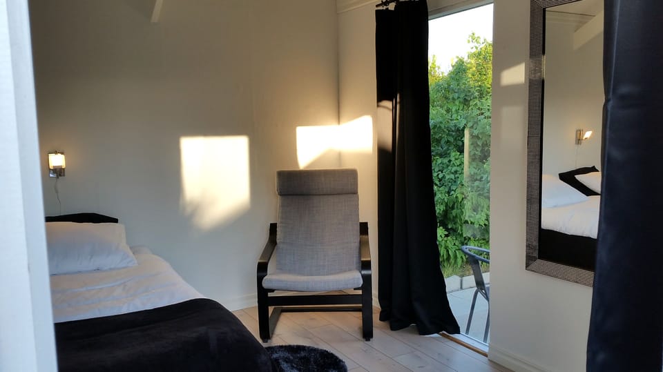 Twin Room, Shared Bathroom (Tranan) | Room amenity