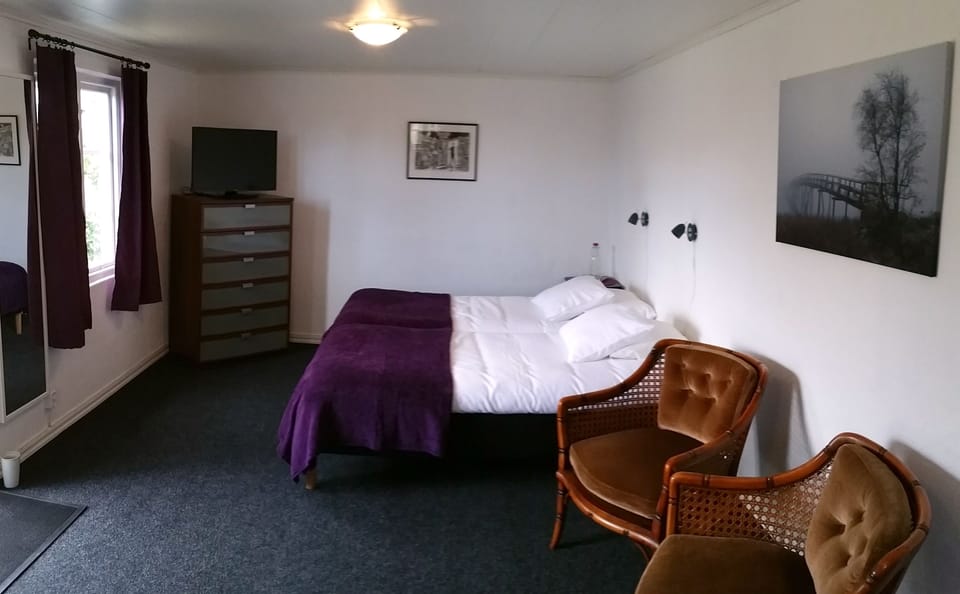 Family Room, Shared Bathroom (Svalan) | 1 bedroom, individually decorated, individually furnished