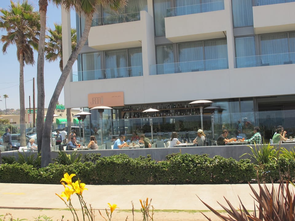 Fantastic dinning....around the corner