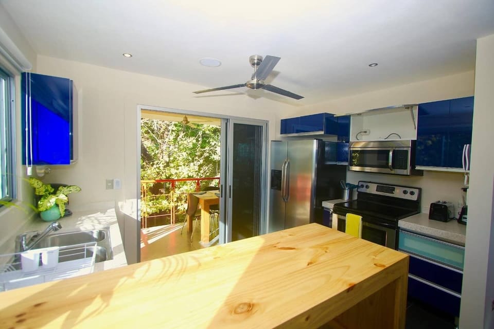 Fully Stocked Kitchen.