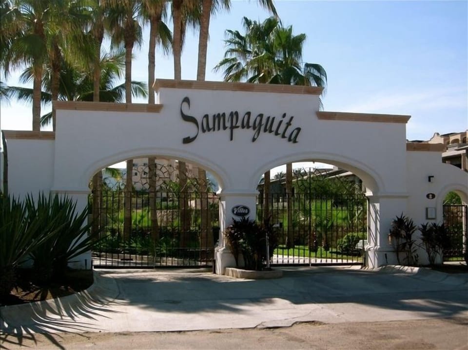 entrance to Sampaguita Villas