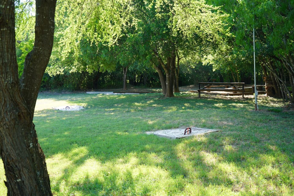 Country-style Oasis! The perfect family get-away. VIEW OUR VIDEO!  House in San Antonio