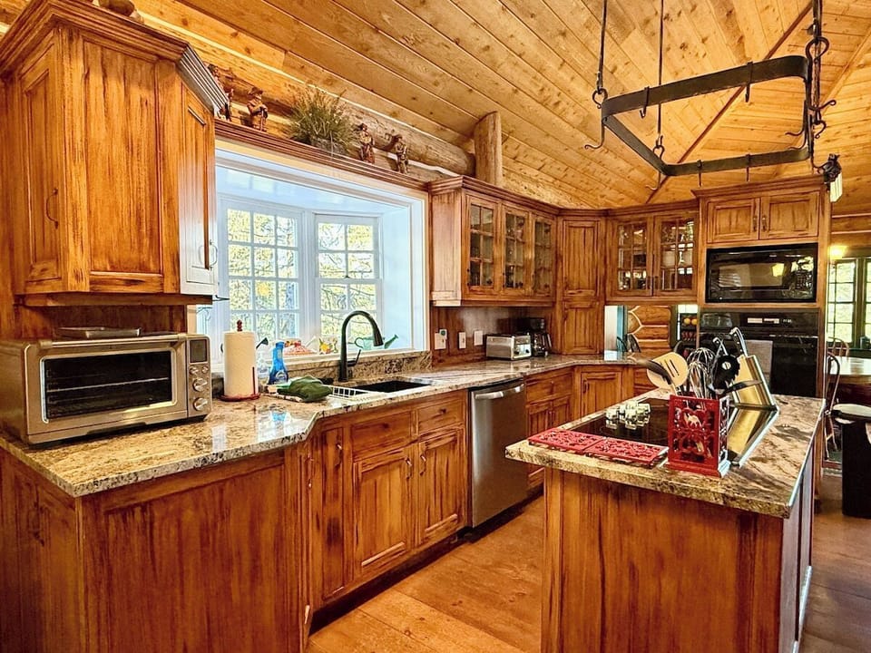 Kitchen with beautiful new counters