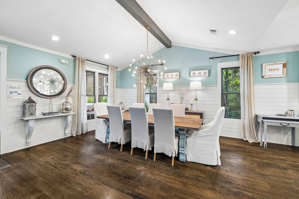 Gather in the Dining Area for Delicious Meals - Seating for 8