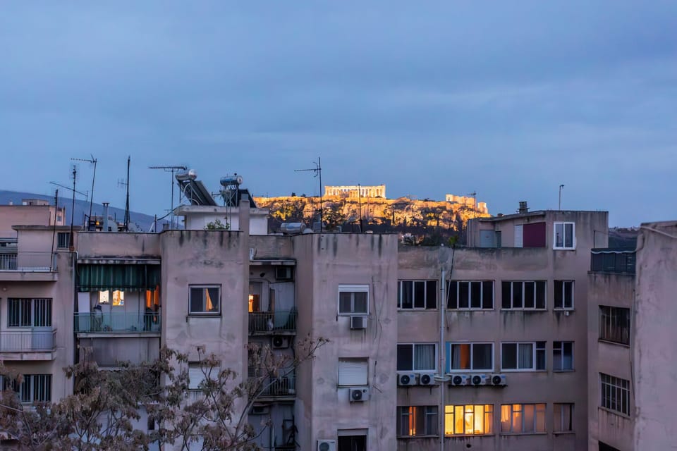 Shared rooftop terrace with Acropolis view