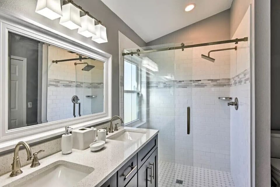 Master Bathrooms with Quartz Counter Tops