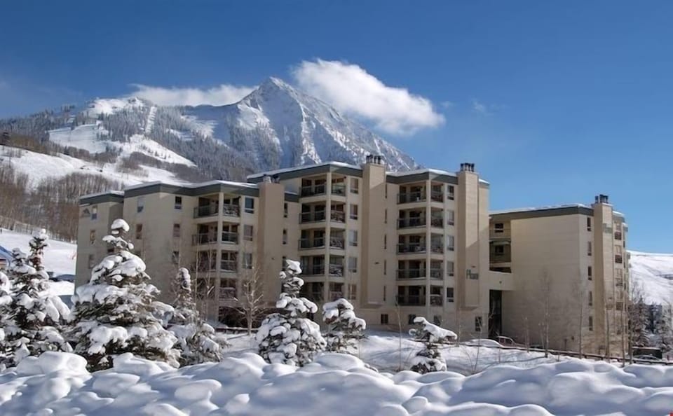 Your beautiful holiday rental is great in any season.
