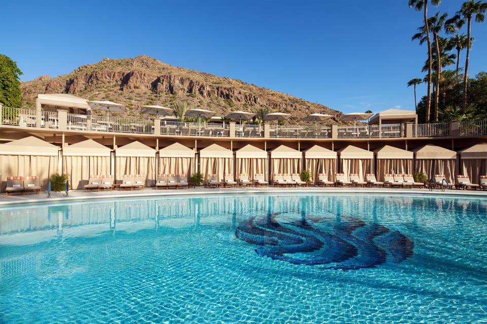 Outdoor pool, cabanas (surcharge)
