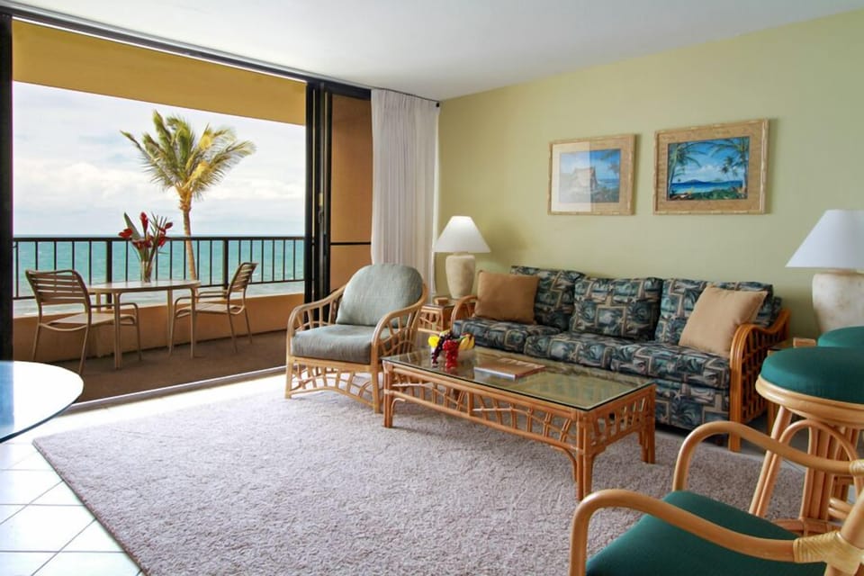 Living room looking out to the lanai