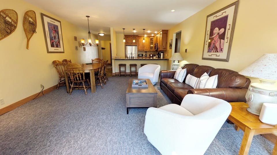 BC West O-3 living room and kitchen