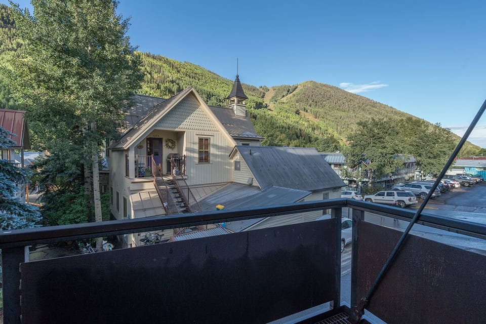 Copy of 5-Telluride-Skyline-at-Meribel-Deck-View-West-LR-V12.jpg