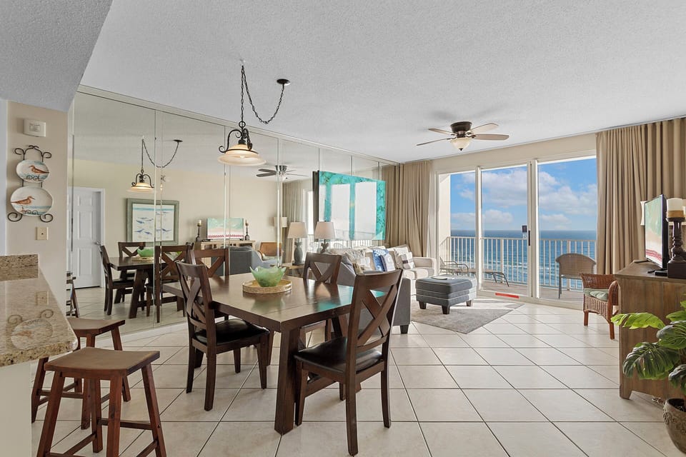 Majestic Sun 811B Dining Room