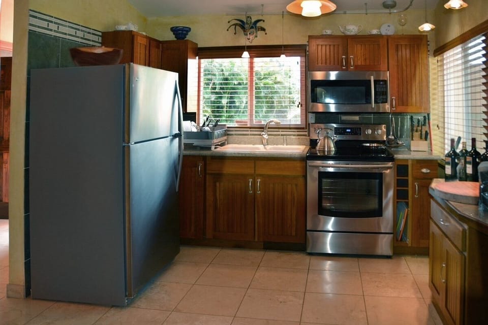 Brand new appliances including larger fridge!
