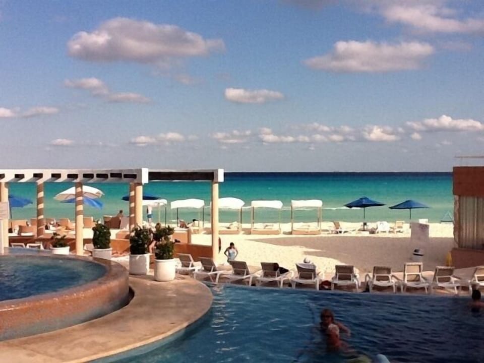 This small resort has just 50 units so there is no overcrowding here