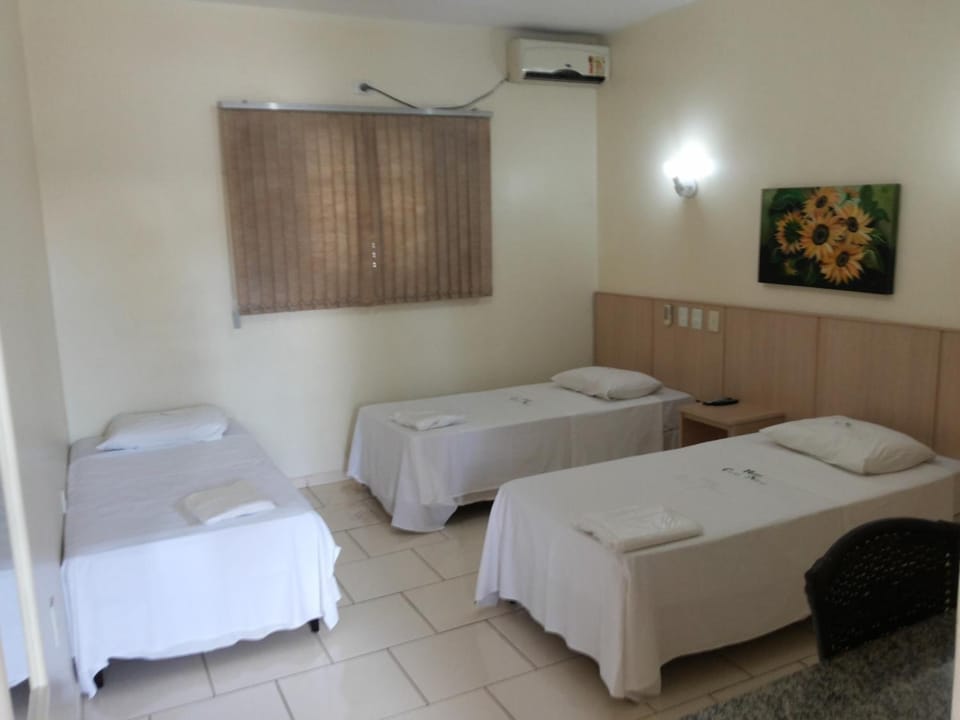 Minibar, WiFi (free), bed sheets
